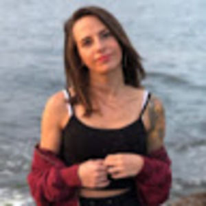 Meet your Posher, Brianna